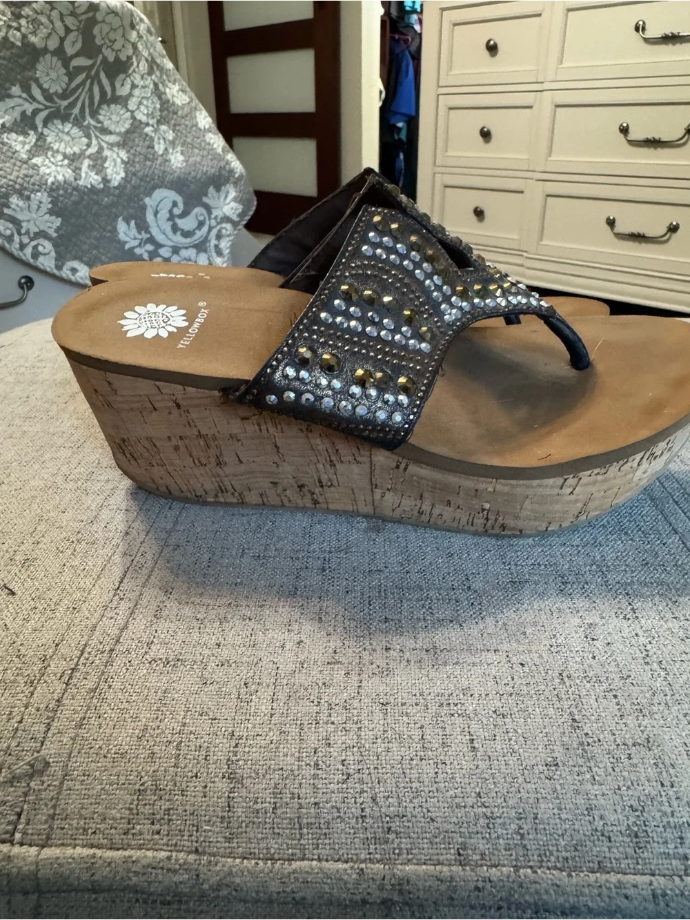 Yellow Box wedge sandals size 6